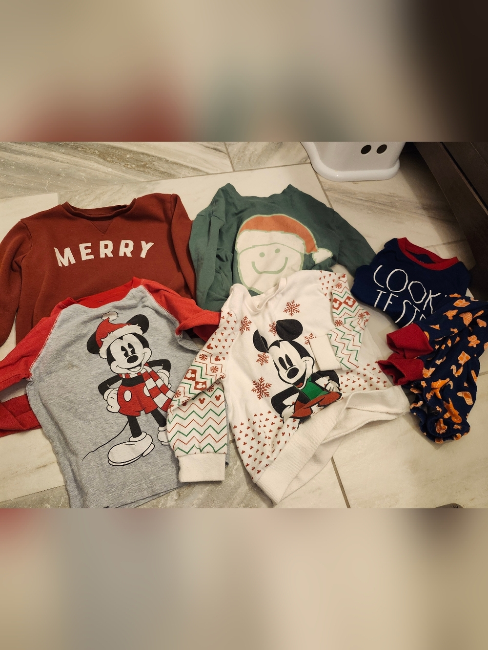 Christmas- toddler 4t lot